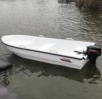 How to Install & Use a Lightweight Outboard Motor