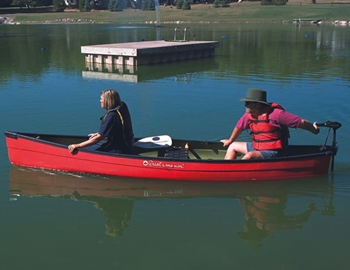 How to Put a Trolling Motor on a Canoe